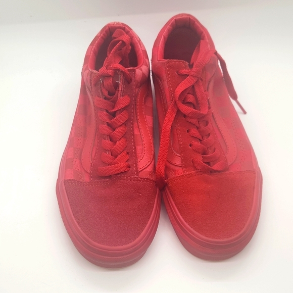 VANS - Picture 2 of 5